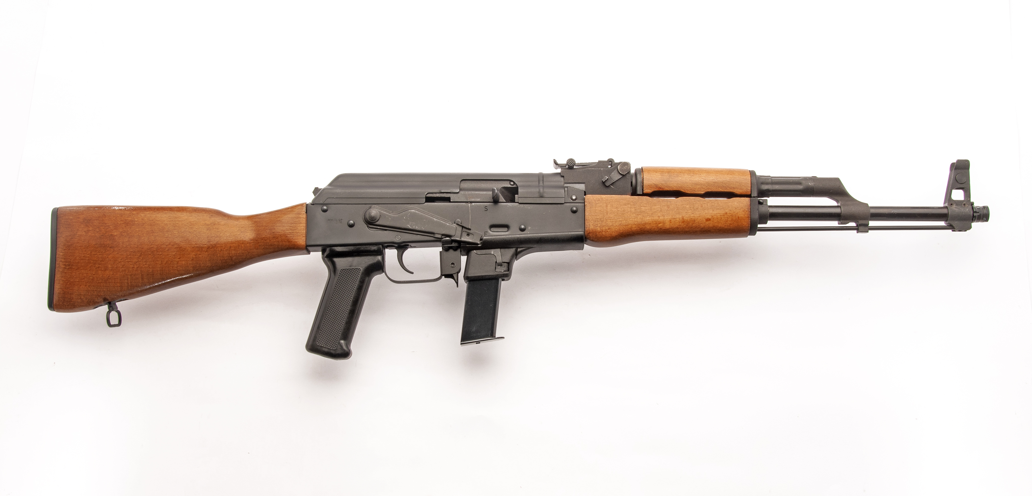 R-AK9